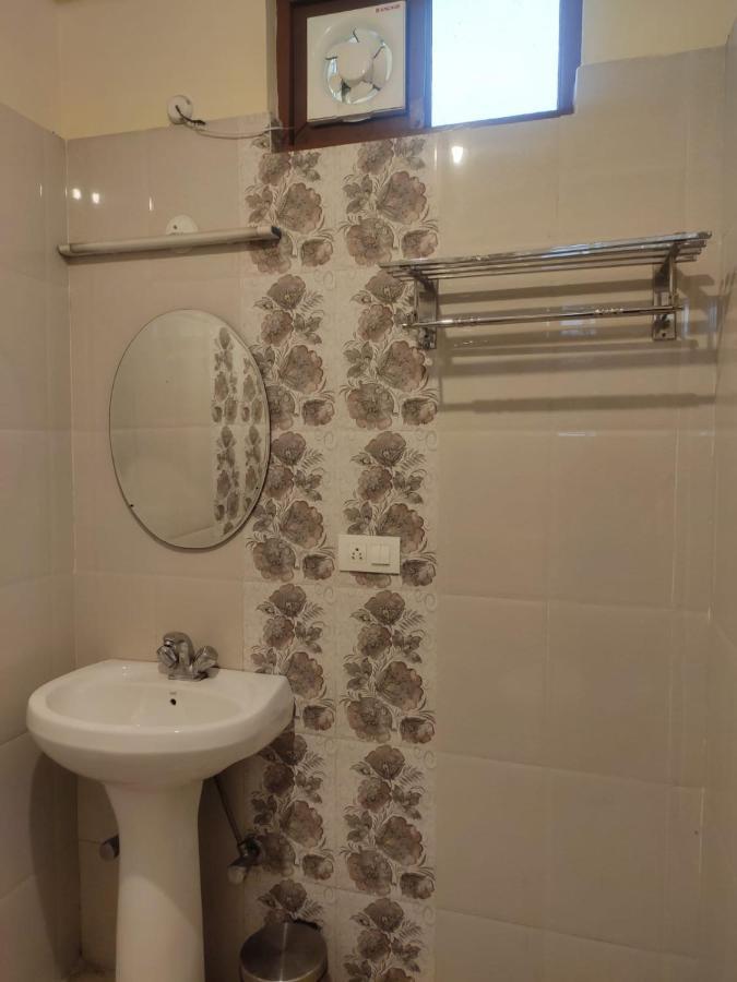 Hotel Amandeep دارامشالا المظهر الخارجي الصورة