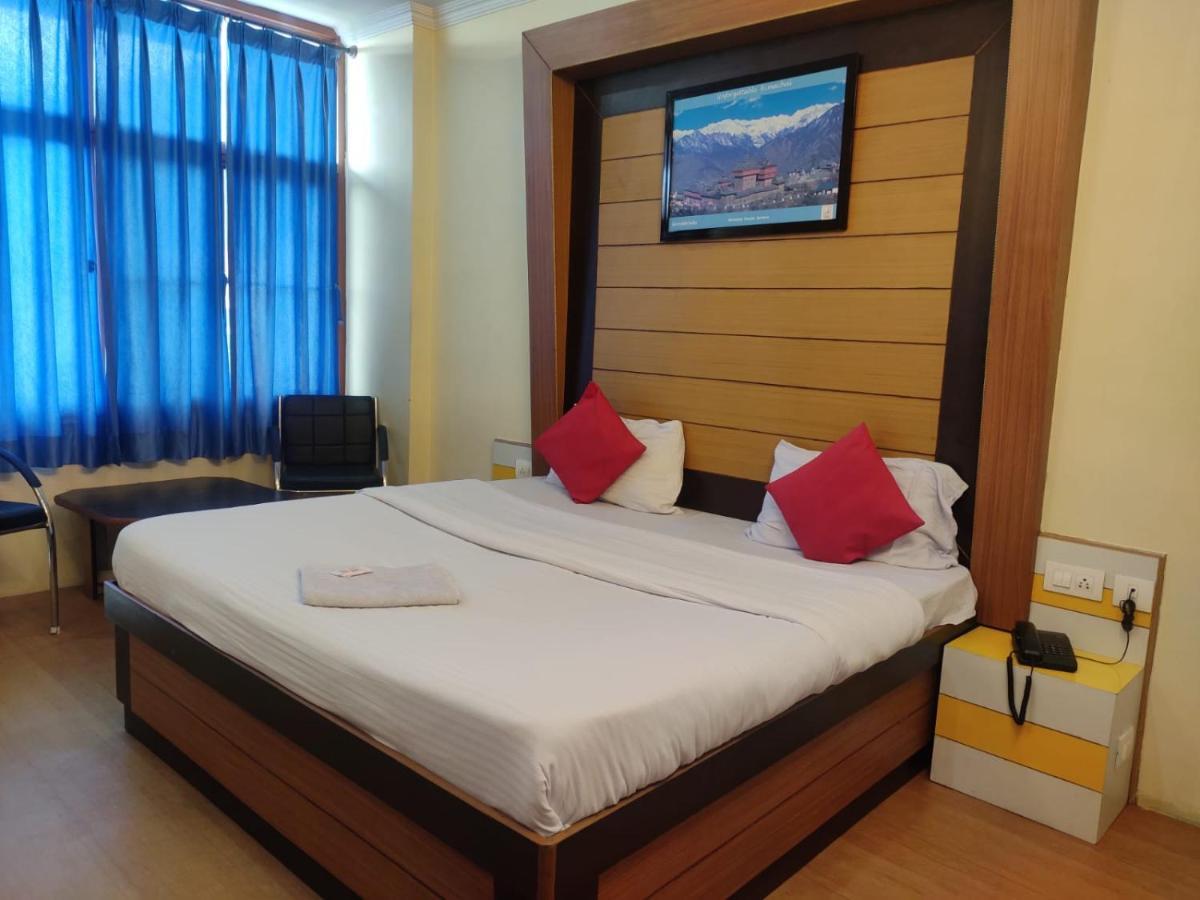 Hotel Amandeep دارامشالا المظهر الخارجي الصورة